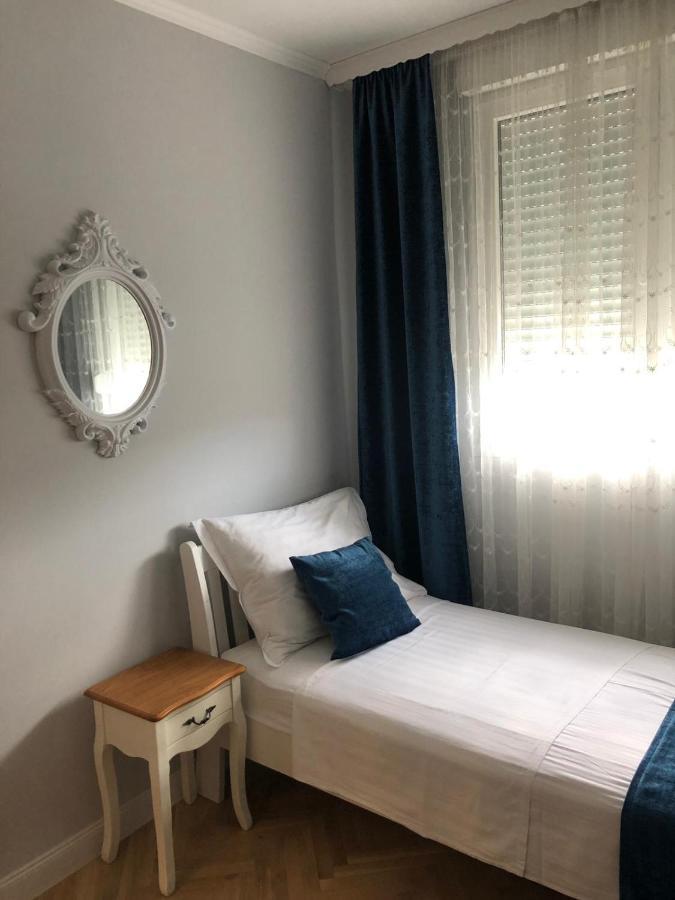 Lägenhet Sandra, With 2 Bathroom, Wi-fi, Private Parking *